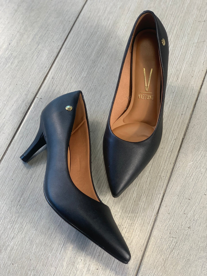 Vizzano Black 2.5” Classic Heels