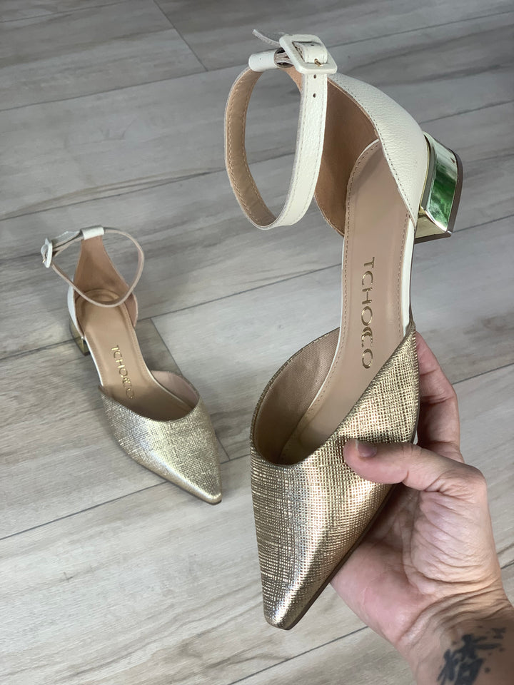 Tchocco Gold/Creme Textured Mary Janes