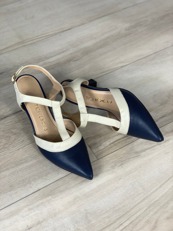 Tchocco Navy/Creme Classic Heels