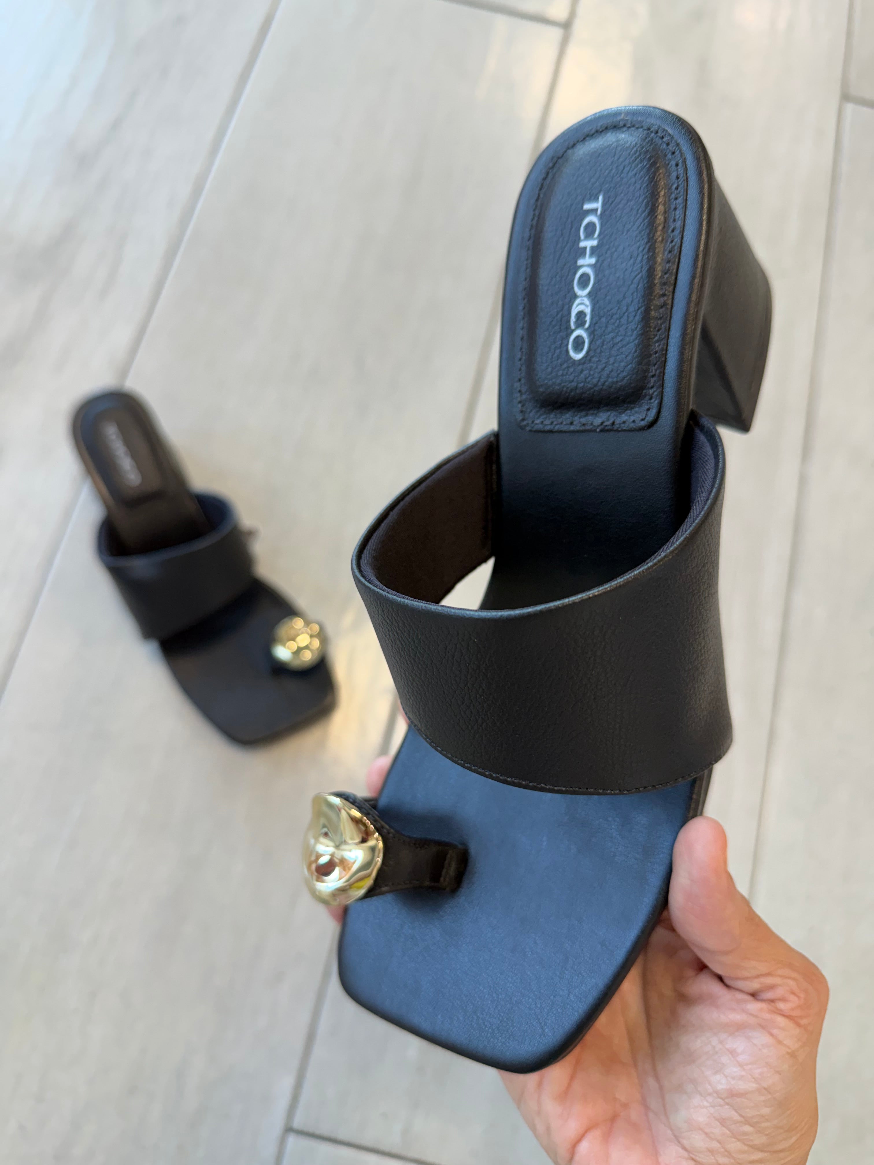 Tchocco Preto GD Block Heels Sandals