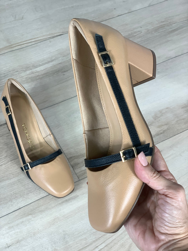 Tchocco Antique/Preto Block Heels