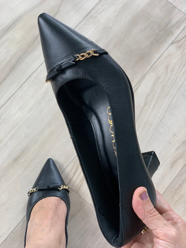 Tchocco Preto Bow/Chains Heels