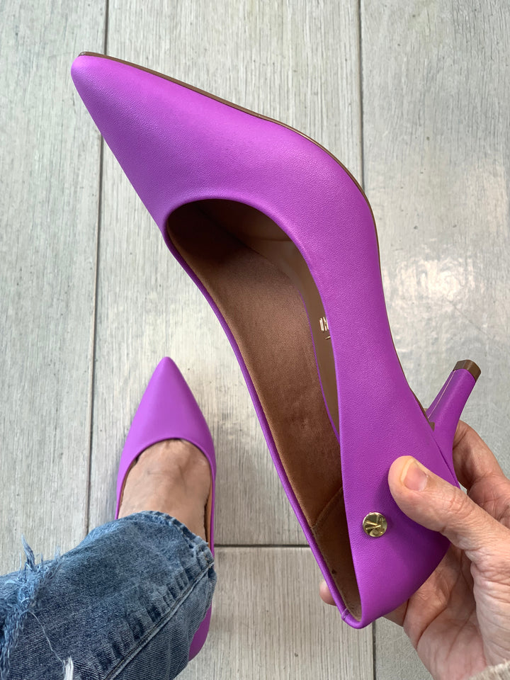 Vizzano Purple 2.5” Classic Heels
