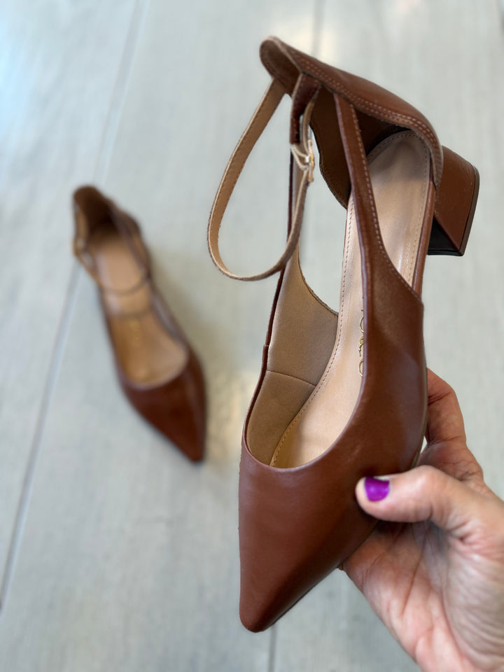 Tchocco Brown Strappy Mary Janes
