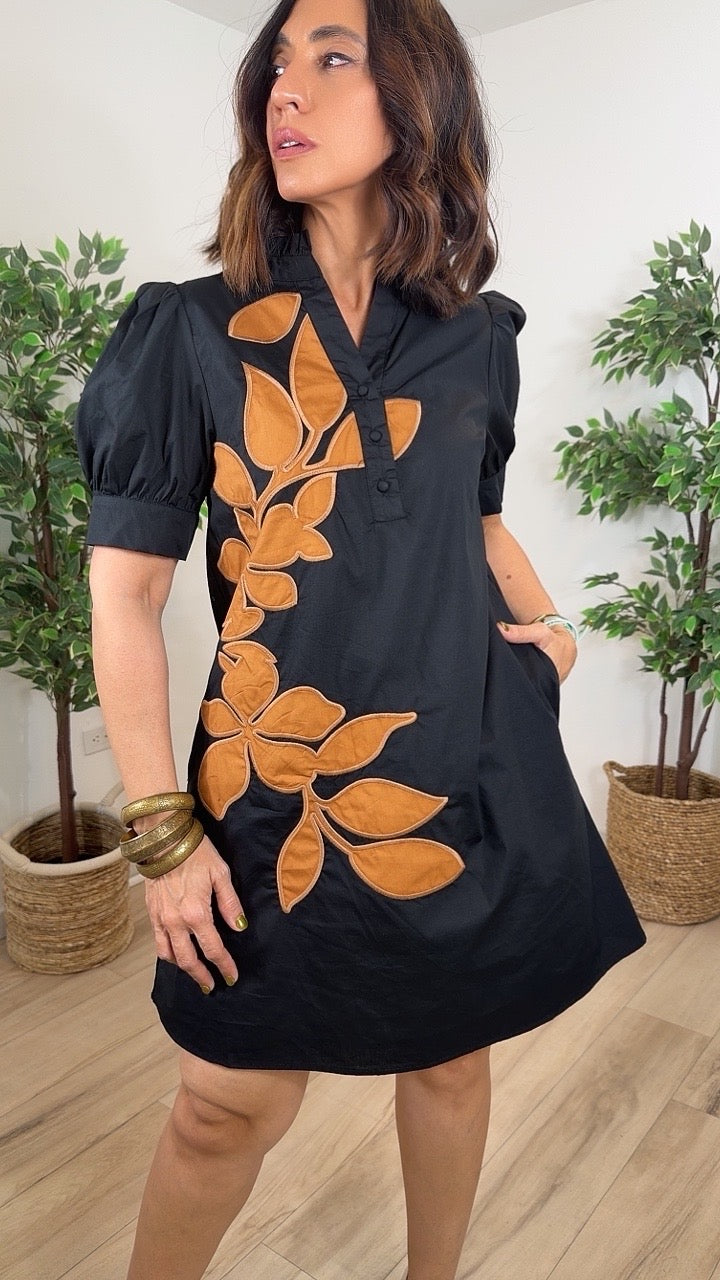 Destaque Mini Dress